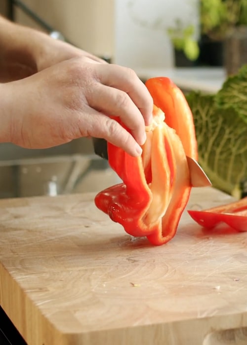 NLFP-mindful-cuisine-kitchen-cutting-vegtables-500x700